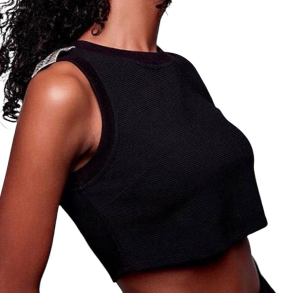 Black Fitted Sleeveless Crop Tank small - Picture 2 of 9